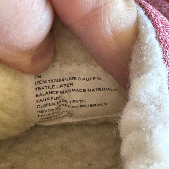 Hurley Arlo Puff Faux Fur Lined Sneakers - Women's Size 7 - Picture 3 of 9